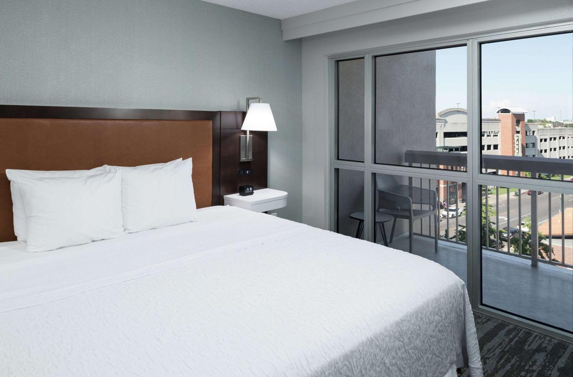 Hampton Inn & Suites Memphis-Beale Street Exteriör bild
